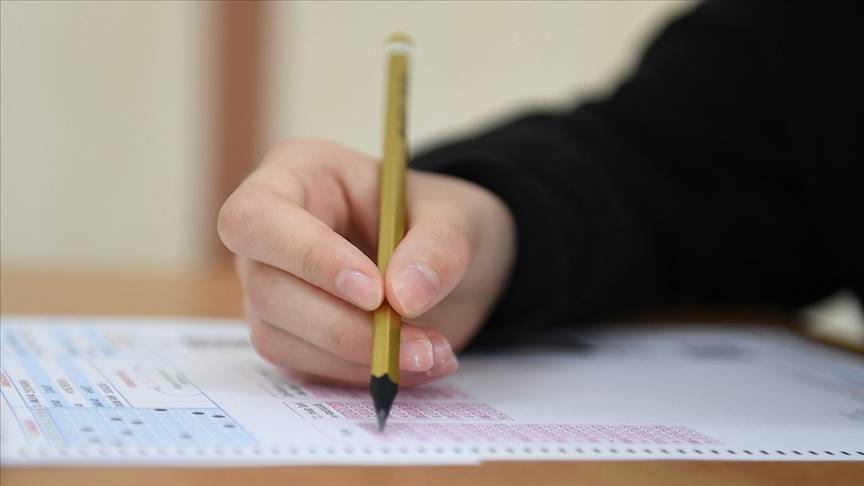 Liseler 2 yıla mı düşüyor? Zorunlu eğitimde 2+2 ve 3+1 modeli gündemde! 1